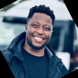 Takudzwa Blessing Katuruza - Co-Founder & COO (operations, compliance, strategic execution).