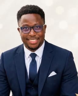 Takudzwa Blessing Katuruza - Co-Founder & COO (operations, compliance, strategic execution).
